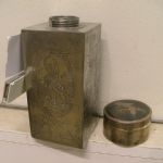 379 5222 Burk med lock